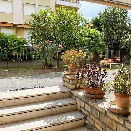 Casa Febo, In Centro Con Parcheggio Privato A 200 Mt Dal Mare Otel Bordighera Dış mekan fotoğraf