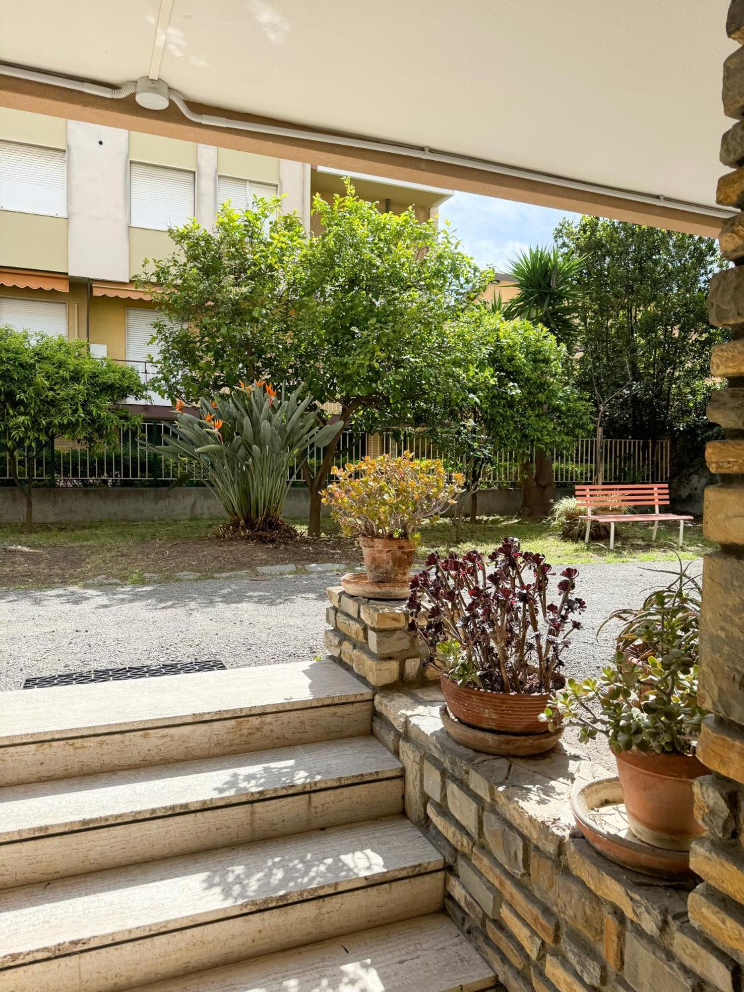 Casa Febo, In Centro Con Parcheggio Privato A 200 Mt Dal Mare Otel Bordighera Dış mekan fotoğraf