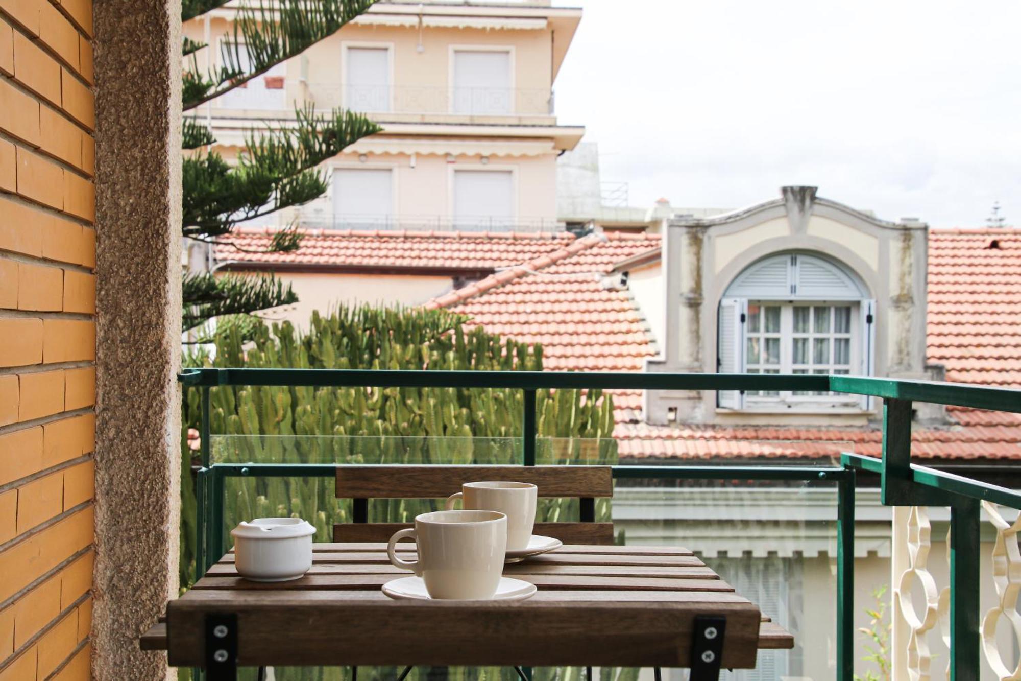 Casa Febo, In Centro Con Parcheggio Privato A 200 Mt Dal Mare Otel Bordighera Dış mekan fotoğraf