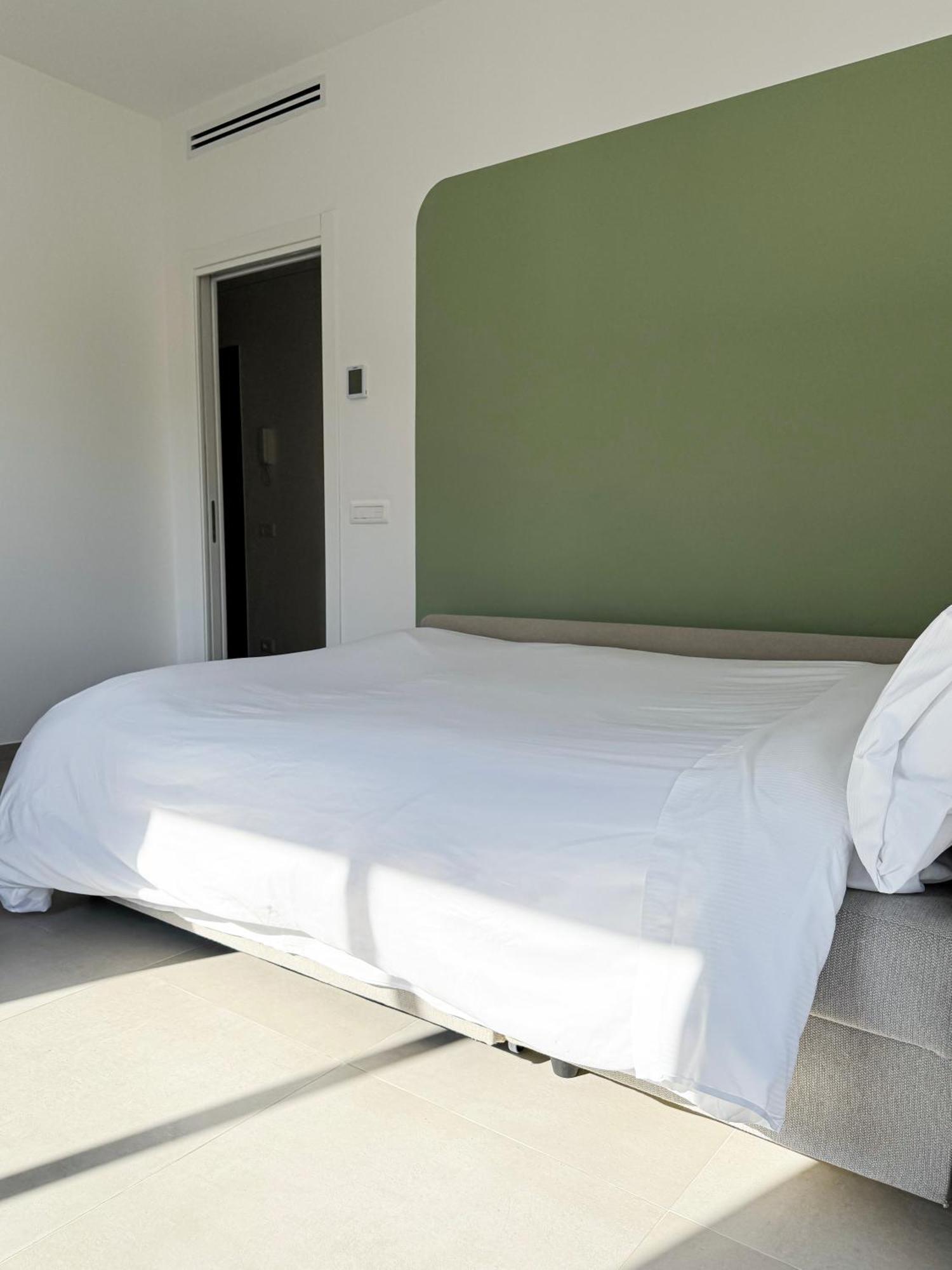Casa Febo, In Centro Con Parcheggio Privato A 200 Mt Dal Mare Otel Bordighera Dış mekan fotoğraf
